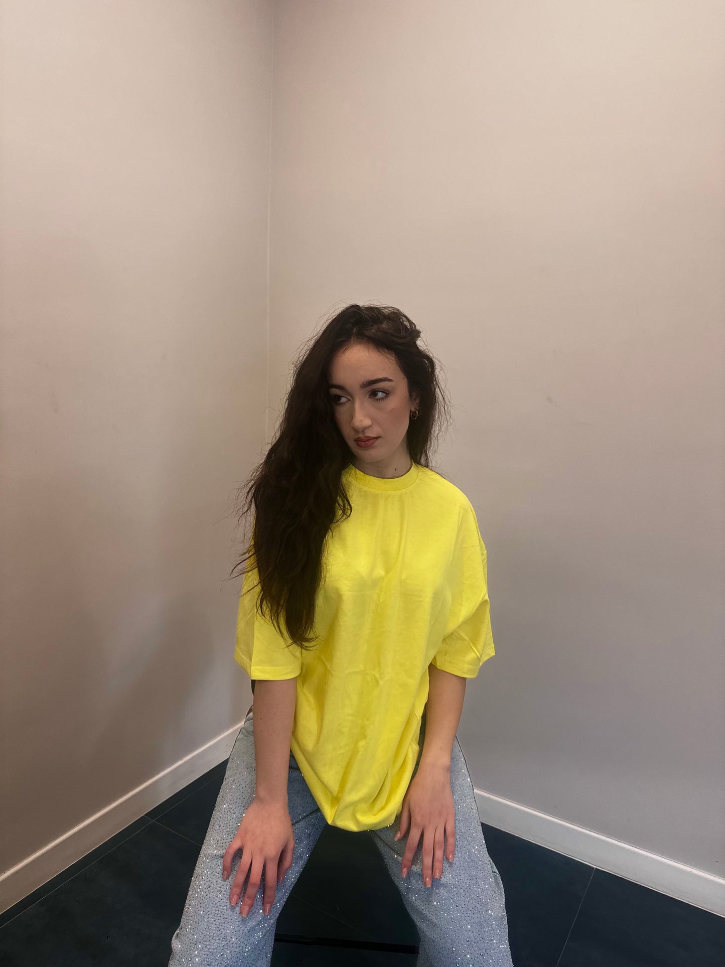 T-shirt Over Gialla